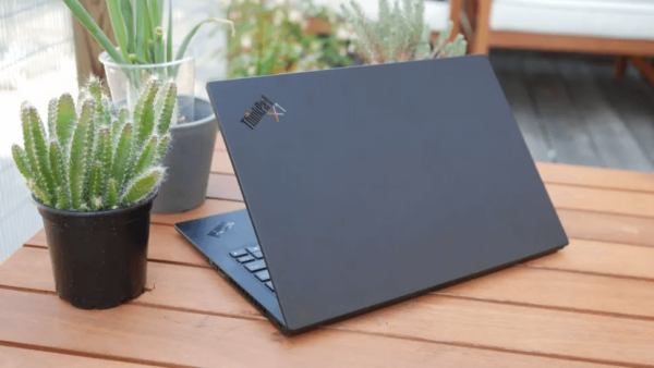 Tổng Hợp 15 Laptop Tốt Nhất 2021