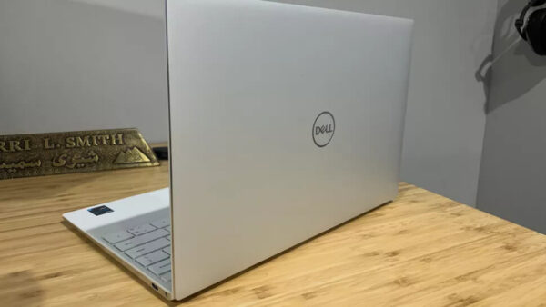 Tổng Hợp 15 Laptop Tốt Nhất 2021