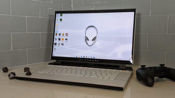 Laptop Màn Hình 4K Tốt Nhất 2023 -Alienware M15 R4