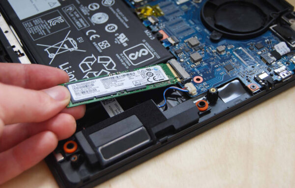 Hướng Dẫn Thay Thế Ổ Cứng Ssd Laptop — Nâng Cấp Tốc Độ A-Z